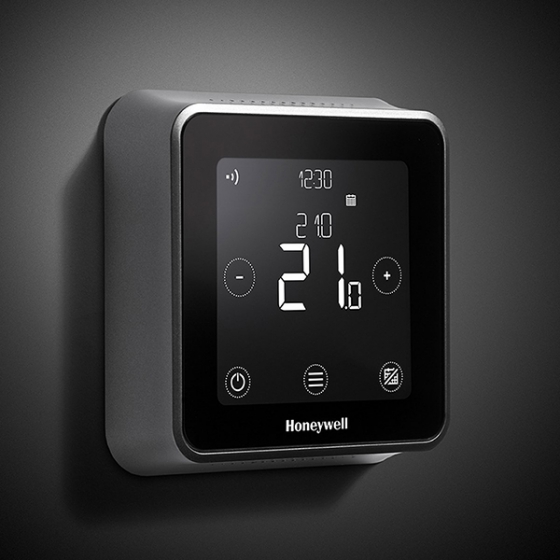   Honeywell Lyric T6 Wired Smart Thermostat Black  Y6R910WF6042