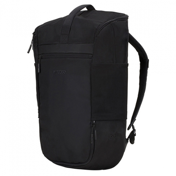   Incase Sport Field Bag Lite Black    15&quot;  INCO100209-BLK