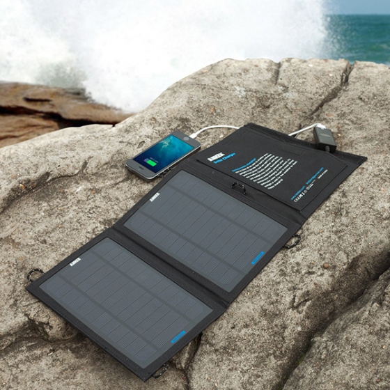    Anker 8W Solar Charger With PowerIQ Technology 1A/1USB AK-71ANSCP-B85A