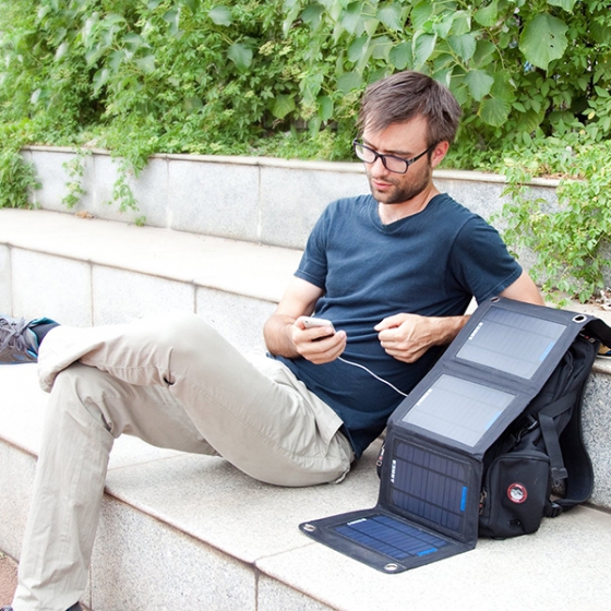    Anker 14W Solar Charger With PowerIQ Technology 2A/2USB AK-71ANSCPS-B145A