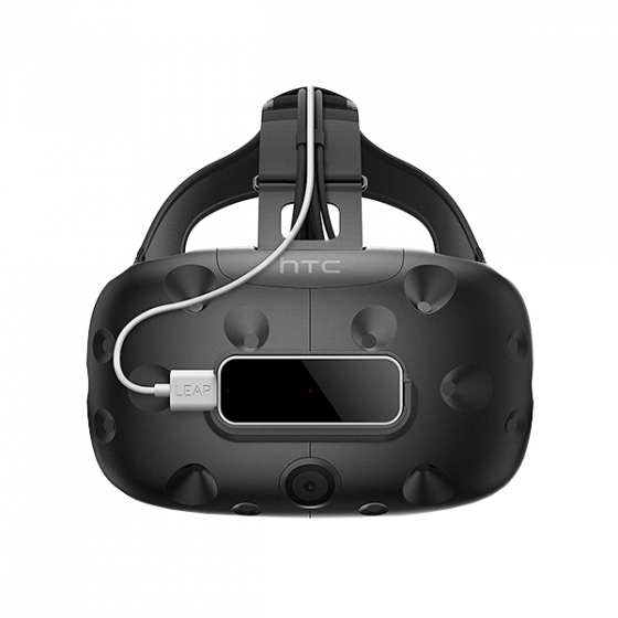    +  Leap Motion Controller  Oculus Rift/HTC Vive / VR-UAZ