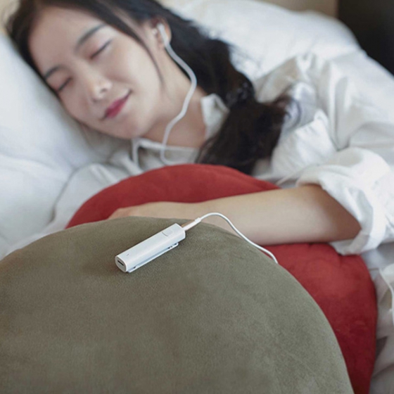 Беспроводной ресивер Xiaomi Mi Bluetooth Audio Receiver для наушников белый YPJSQ01JY