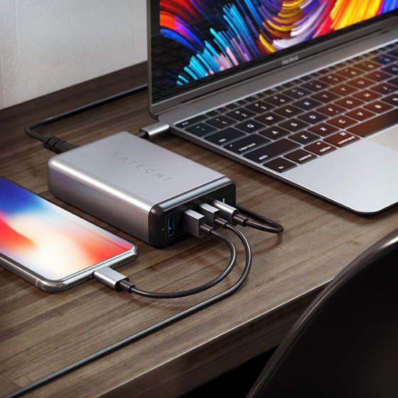  Satechi Travel Charger 75W QC3.0/PD 3A/3USB/1USB-C Space Gray - ST-MCTCAM