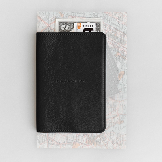 Экологичная обложка для паспорта Handwers Accona Black черная