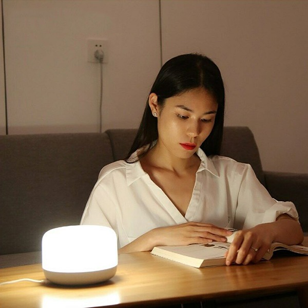    Xiaomi Yeelight LED Bedside Lamp D2 Wi-Fi/Bluetooth 5W / YLCT01YL