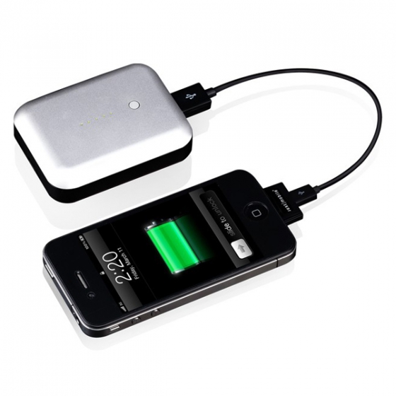   JustMobile Gum Plus Silver 2.1A/1USB/5200mAh  PP-168S