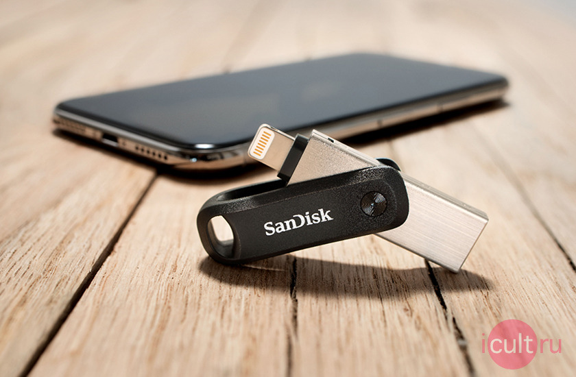 SanDisk iXpand Go 64GB